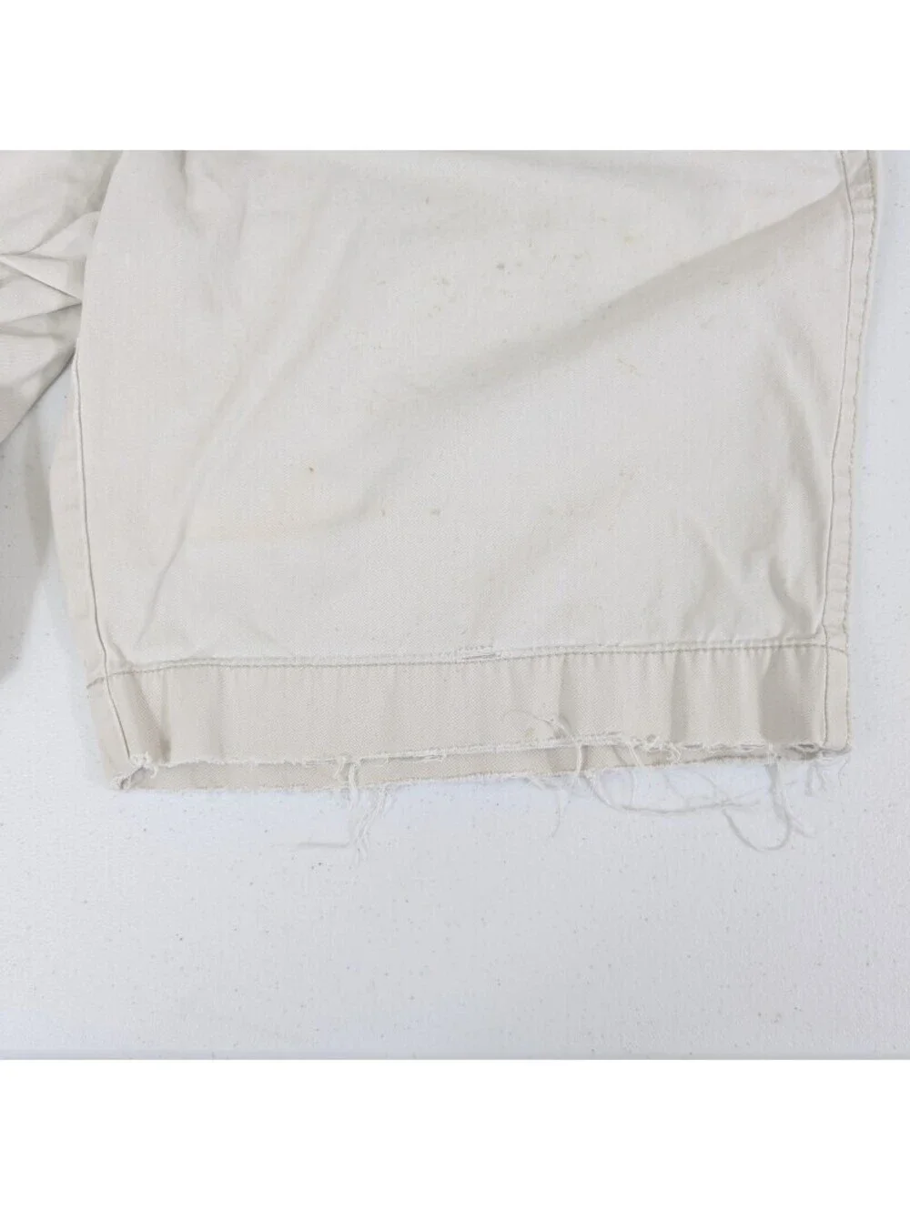 Tommy Hilfiger Men's Casual Khaki Chino Distressed Shorts Size 36